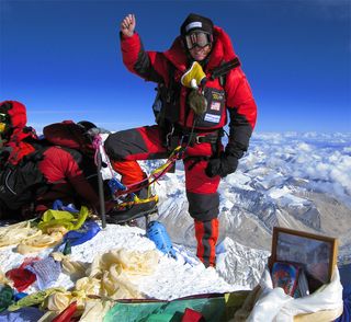 Everest1_full